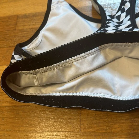 *last chance!!* Nike | Women’s Nike Pro padded sports bra - Picture 6 of 12